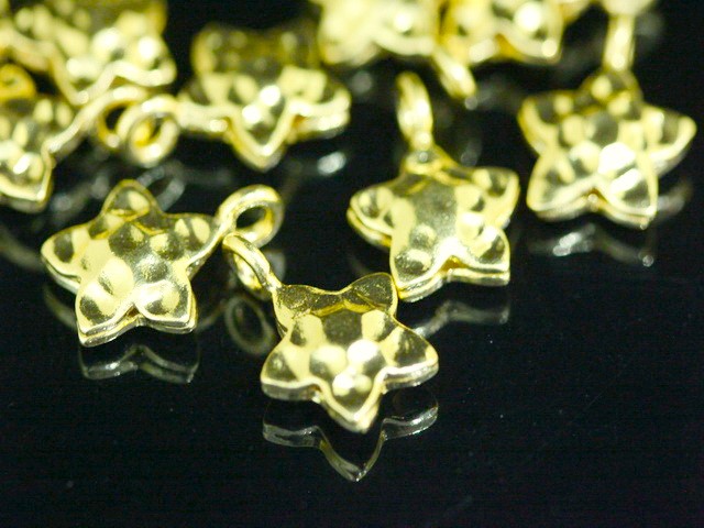 KG-219 Thai karen hill tribe silver 4 gold vermeil hammered star puffy charm