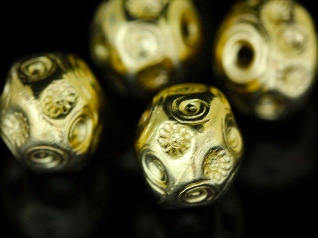 KG-273 Thai karen hill tribe silver 1 gold vermeil fancy print round ball bead