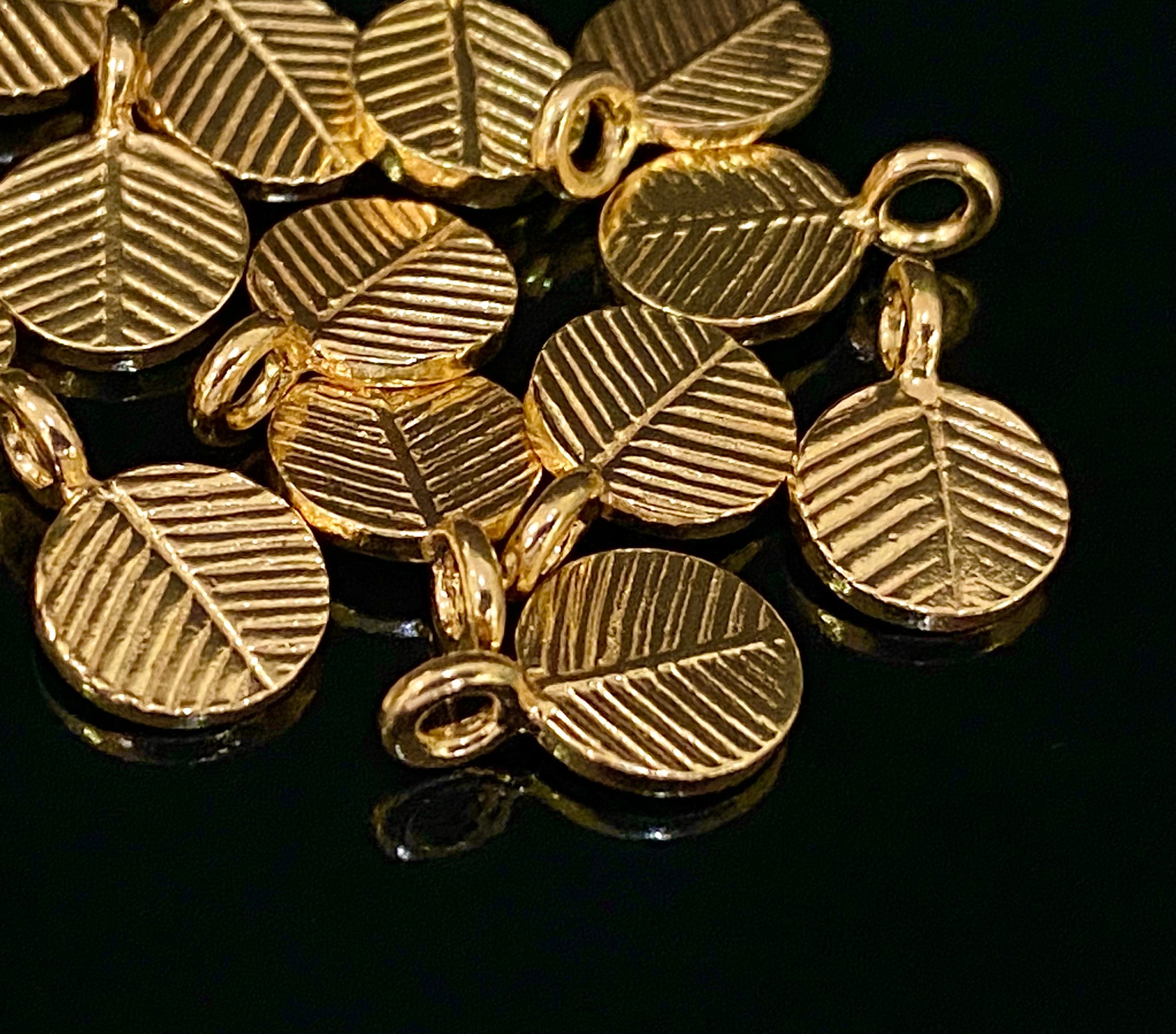 KG-125 thai karen hill tribe handmade silver 4 gold vermeil leaf charm