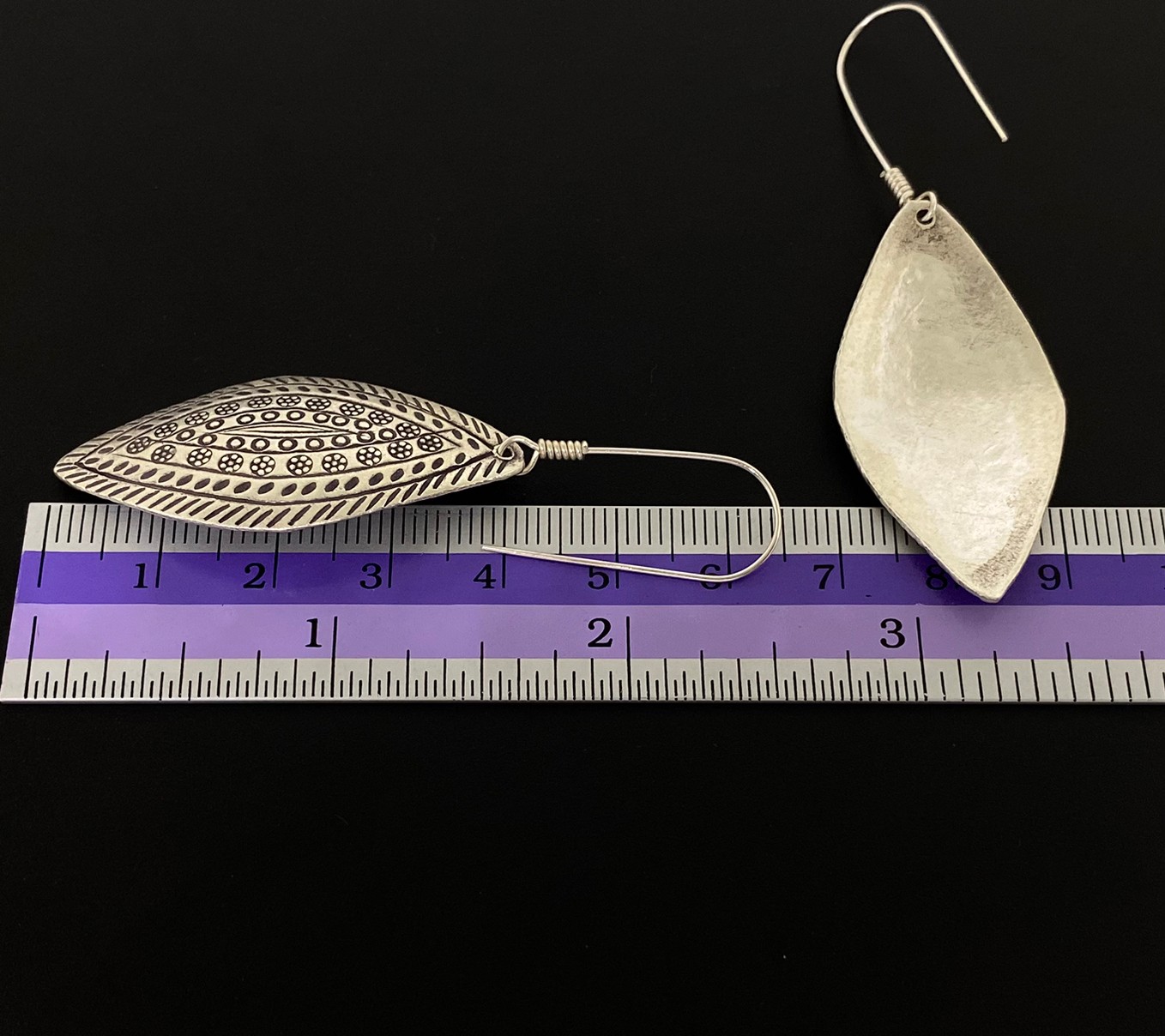 6KH-008 Thai karen hill tribes handmade silver pair earring