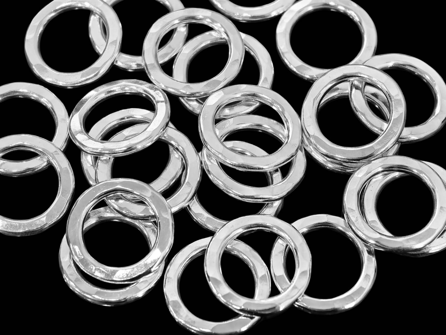 KA-085 Thai karen hill tribe handmade silver 8 hammered round closed jump rings