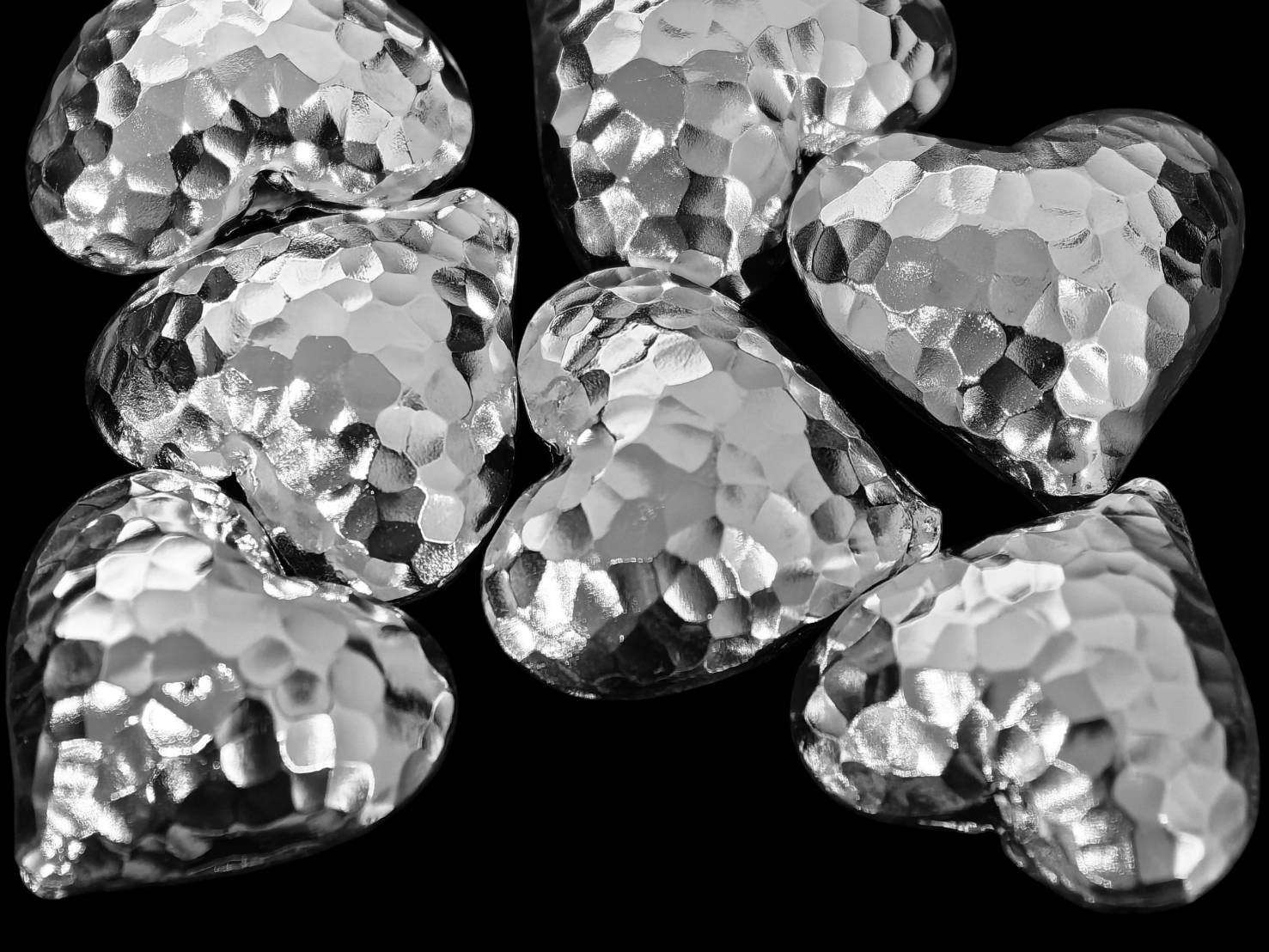 KB-001 Thai karen hill tribe handmade silver  2 hammered heart bead