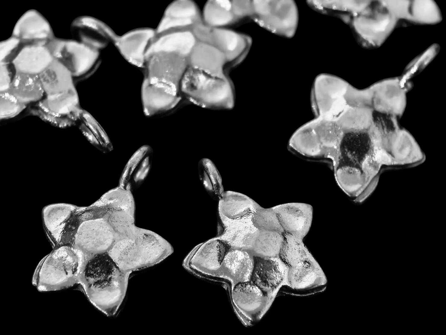 KF-020 thai karen hill tribe handmade silver 4 hammered star puffy charm