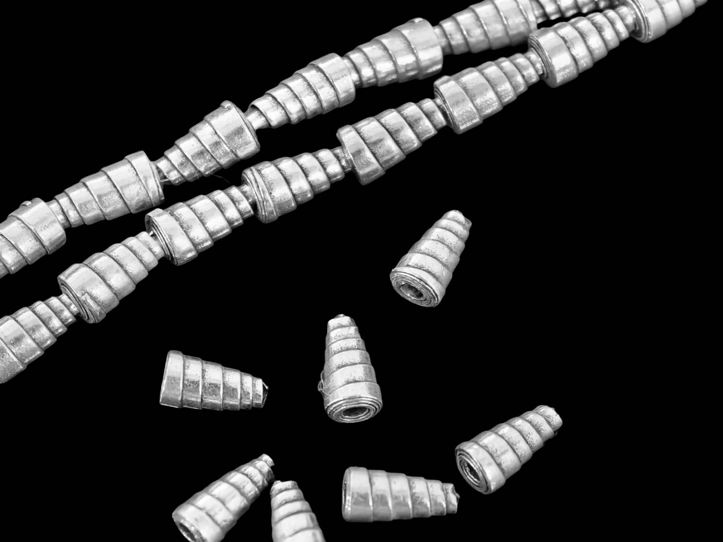 KH-004 Thai karen hill tribe handmade silver 20 wrap bicone bead