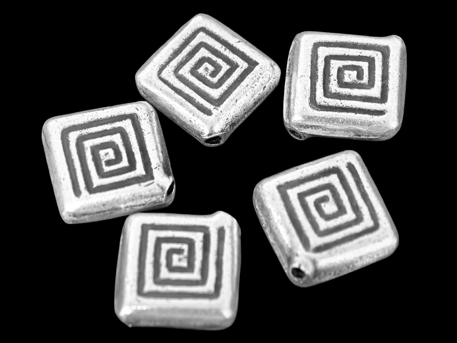 KH-007 Thai karen hill tribes silver 2 medium line printed square bead