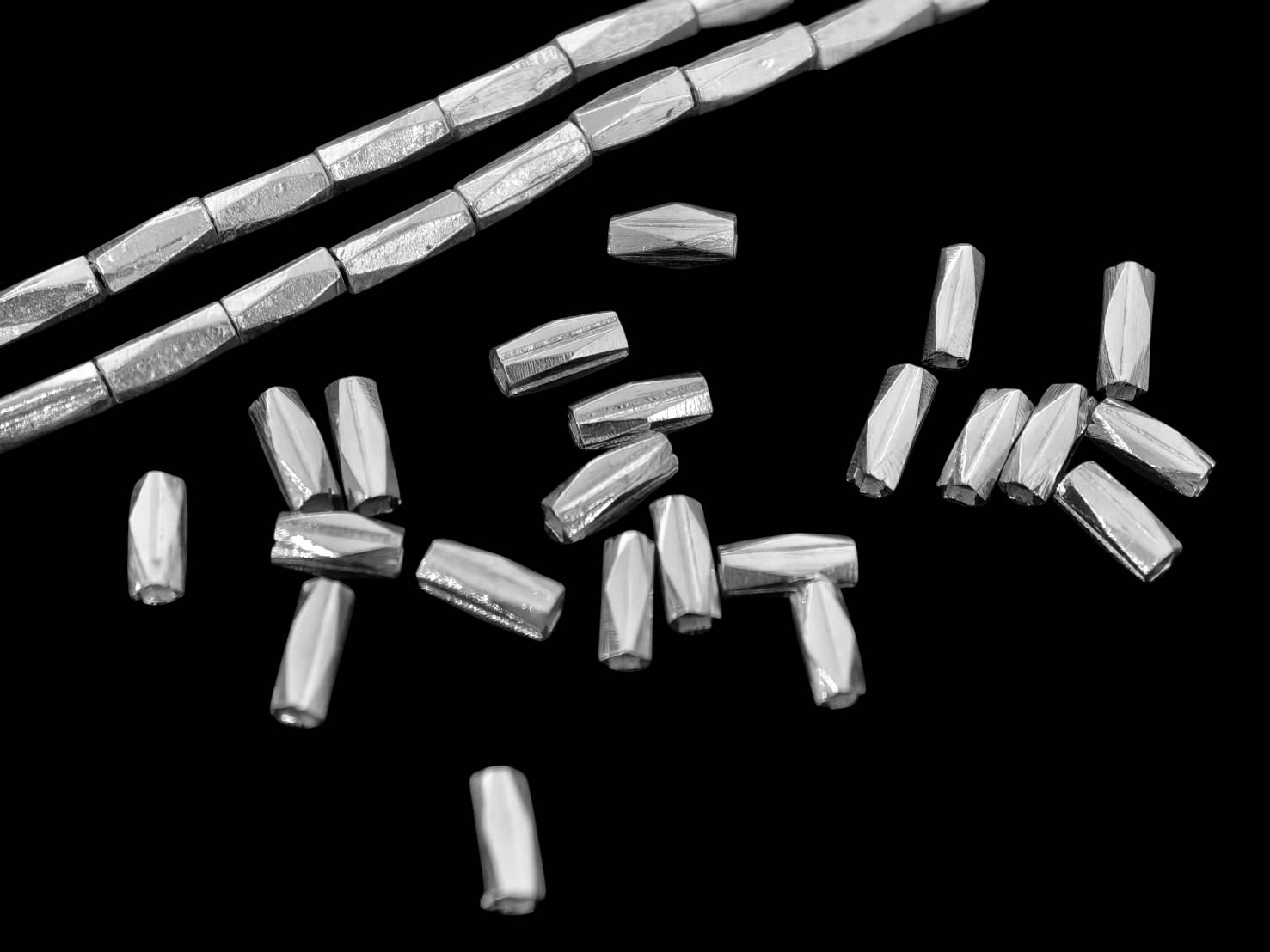 KL-012 Thai karen hill tribes handmade silver 25 mini long facet bead