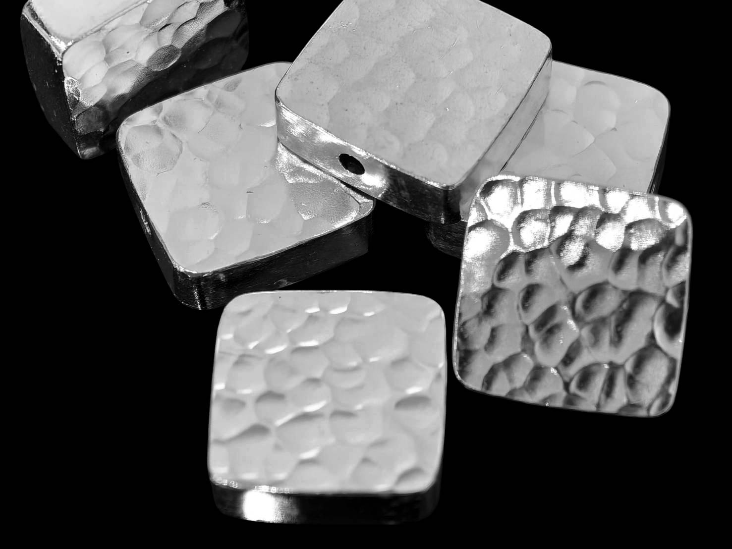 KV-053 Thai karen hill tribe handmade silver 1 hammered cylinder square shaped bead