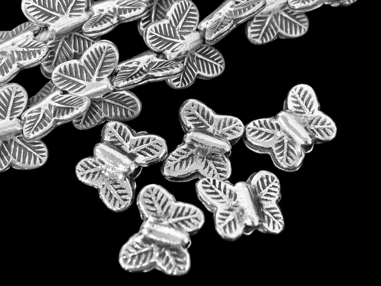 1KH-024 thai karen hill tribe silver 6 leaf print butterfly bead