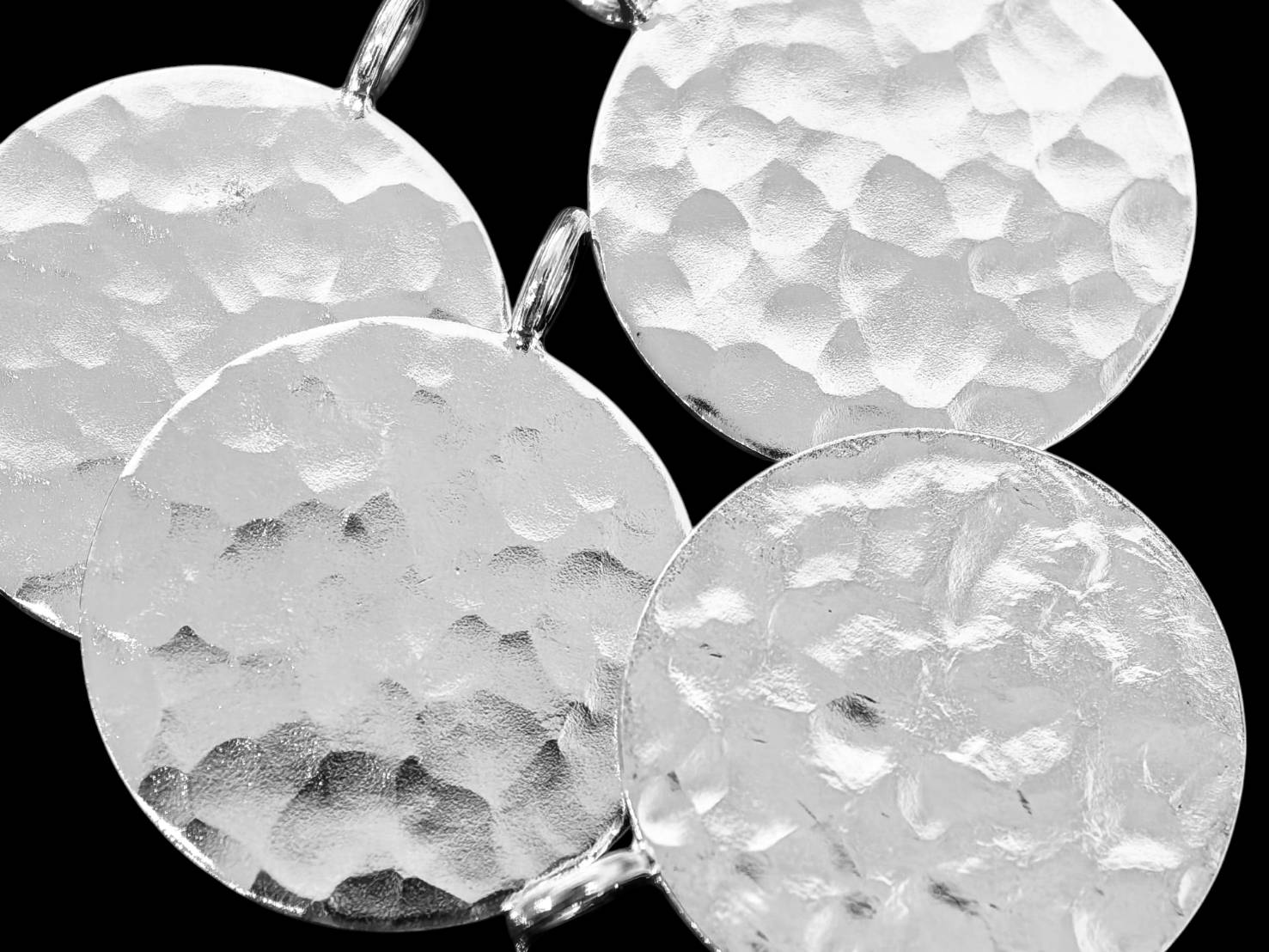 3KH-109 Thai karen hill tribe handmade silver 1 large hammered round disc charm (both side)