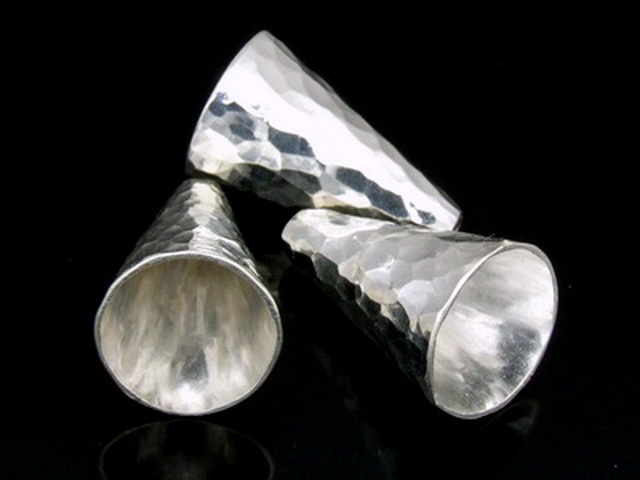 KA-004 Thai laren hill tribe handmade silver 2 hammer cone cap