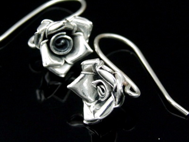 6KH-017 Thai karen hill tribe hanamade silver black & black piar rose flower earring 