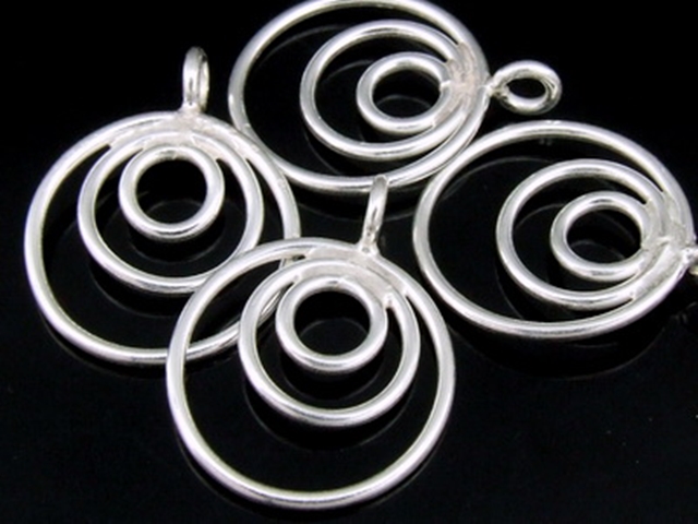 2KH-047 Thai karen hill tribe handmade silver 4 plain triple ring charm