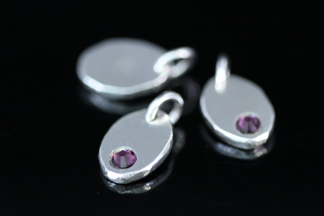 8KH-127hai karen hill tribe silver 1 pebble charm open jump ring with swarovski crystal birthstone(Feb:Amethyst)