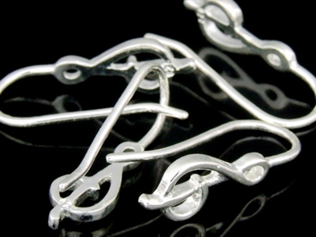 KA-119 Thai karen hill tribes handmade over silver pair G clef earring hook