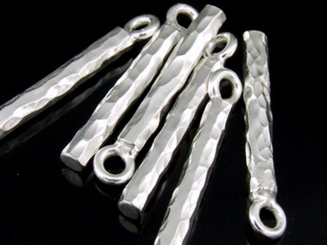 2KH-036 Thai karen hill tribe handmade silver 3 hammer stick charm