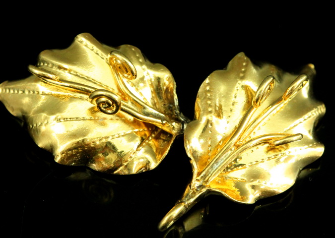 KG-555 Thai karen hill tribes handmade silver 1 gold vermeil long wild flower charm