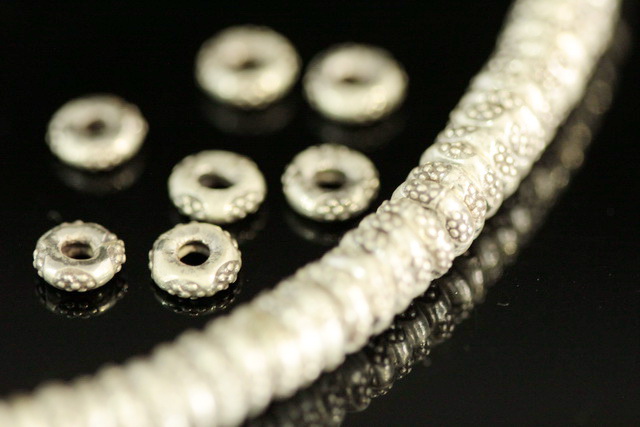 KI-004 thai karen hill tribes silver 15 rondel flower print bead