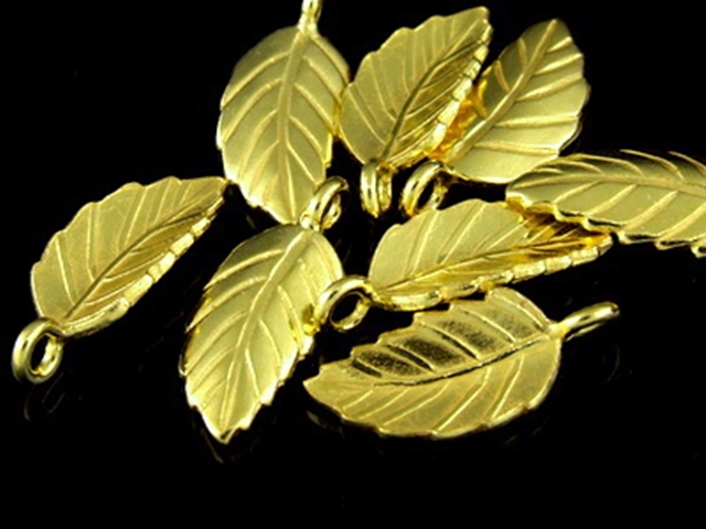 KG-122 24K gold vermeil 2 thai karen hill tribes handmade silver small leaf charm 