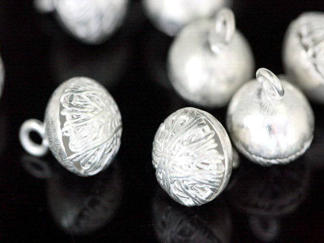 KF-019 thai karen hill tribe handmade silver 1 swirl round puffy charm