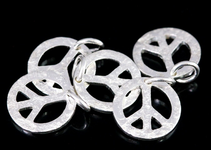 7KH-099 Thai karen hill silver 4 rough stone texture peace sign charm