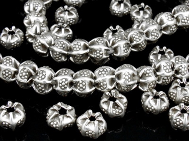 KE-006 Thai karen hill tribe handmade silver 6 daisy print fancy spacer bead