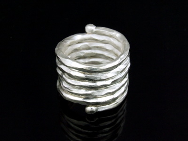KY-013 Thai karen hill tribe handmade silver swirl hammered wire ring