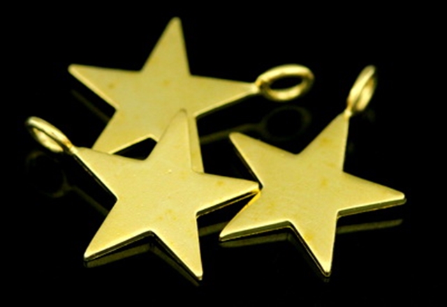 KG-544 Thai karen hil tribes silver 4 gold vermeil medium die cut star shape charm 14.0 mm