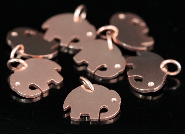 KZ-253  thai karen hill tribe handemade silver white 6 rose gold vermeil plain diecut small elephant shape charm