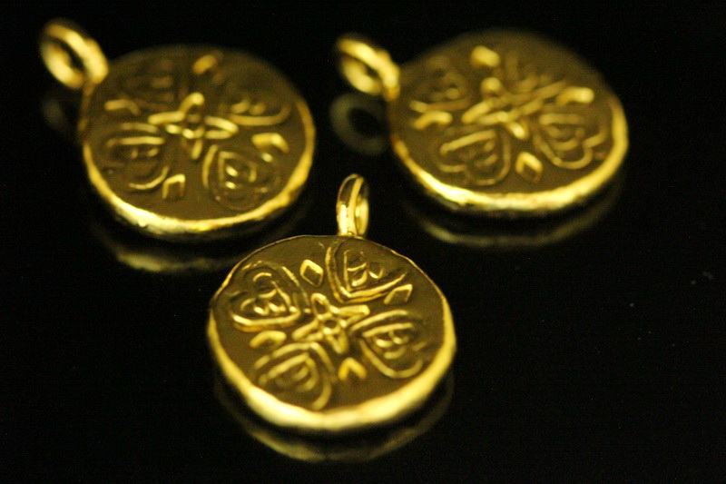 KG-613 24K gold vermeil thai karen hill silver 1 heart print round charm