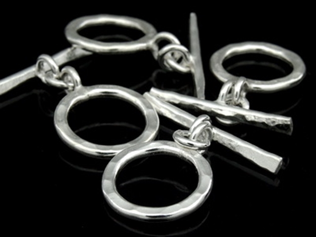 KR-036 Thai karen hill tribe handmade silver 2 hammered round hoop toggle