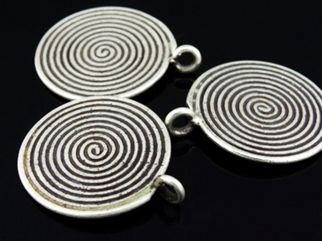 4KH-053 Thai karen hill handmade silver 2 spiral print rount dish charm