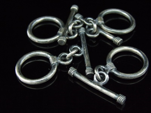 8KH-028 Thai karen hill tribe handmade silver 3 black&white plain round toggle