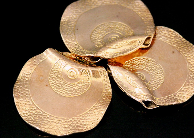 KZ-230 Thai karen hill tribe handmade silver 1 rose gold vermeil tribesman style bead