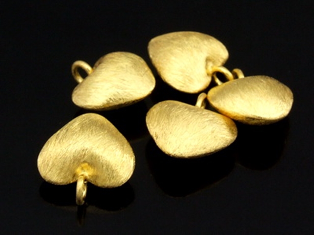 KG-478 24K gold vermeil Karen hill tribe handmade silver 4 satin puffy heart charm