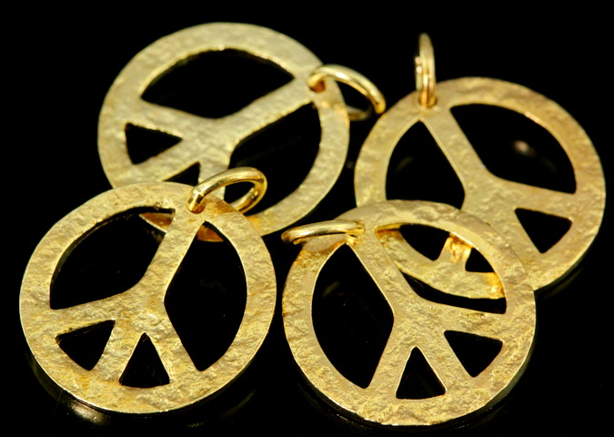 KG-554 Thai karen hill tribes handmade silver 4 gold vermeil rough stone texture peace sign charm