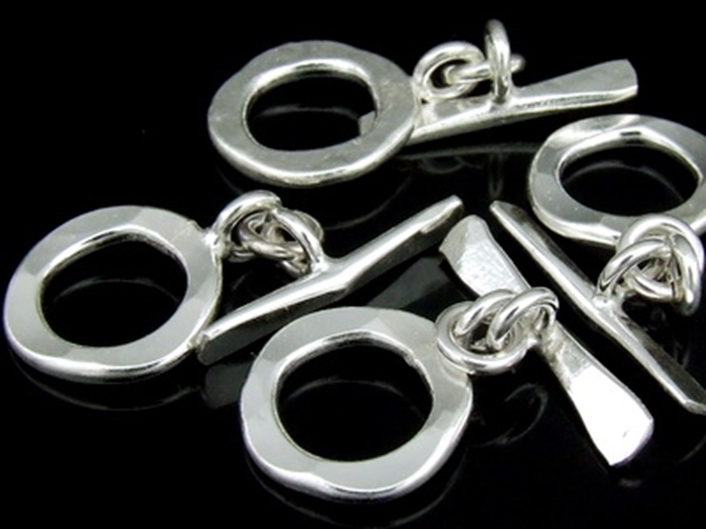 KR-035 Thai karen hill tribe handmade silver 2 hammered round toggle