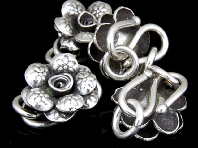 KA-052 Thai karen hill tribe handmade silver 1 wild flower S. clasp