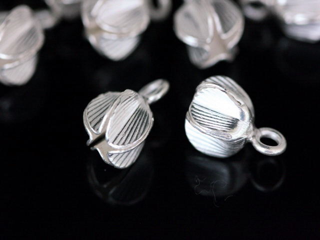 KA-105 thai karen hill tribe silver 4 flower charm