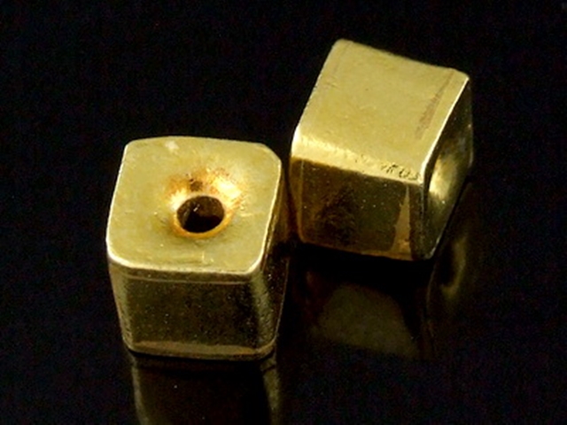 KG-103 24K gold vermeil Karen hill tribe handmade silver 2 small plain cube bead 