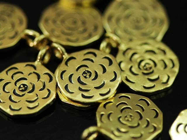 KG-020 24K gold vermeil 1 thai karen hill tribes handmade silver Tracery flower disc charm