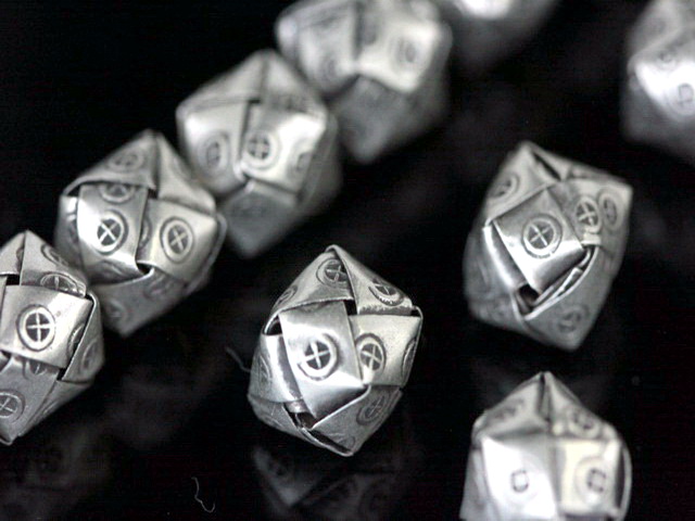 KD-011 thai karen hill tribe silver 4 square puffy beads