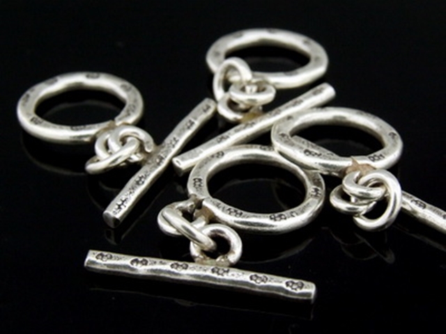 KR-003 Thai karen hill tribe handmade silver 2 daisy print toggle