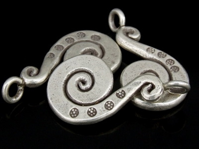 3KH-014 Thai karen hill tribe handmade silver 2 spiral fancy charm 