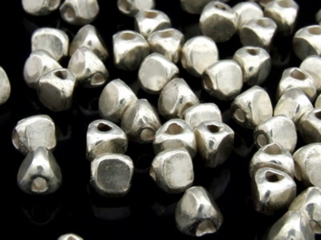 KJ-015 Thai karen hill tribe handmade silver 10 plain 3 face bead