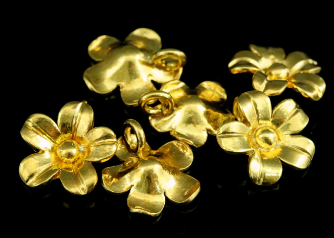 KG-558 Thai karen hill tribes handmade silver 5 gold vermeil small wild flower charm