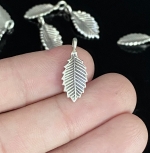 KA-002 thai karen hill tribe handmade silver 4 black & white leaf print charm