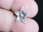 3KH-077 Thai karen hill tribe silver 4 flower charm