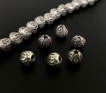 KE-001 Thai karen hill tribe silver 6 leaf print bead