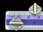 KB-010 Thai karen hill tribe silver 4 flower print square bead