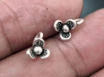 7KH-032 THAI KAREN HILL TRIBE SILVER 8 MINI FLOWER CHARM